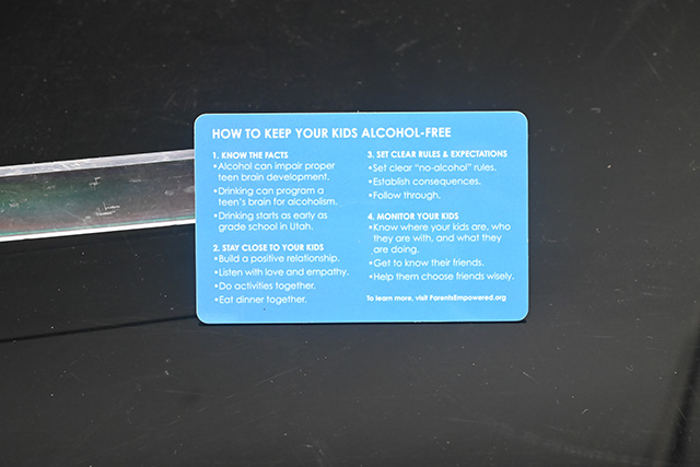 美發(fā)會員卡選擇非接觸式IC卡的原因是什么? 美發(fā)會員卡選擇非接觸式IC卡的原因是什么?