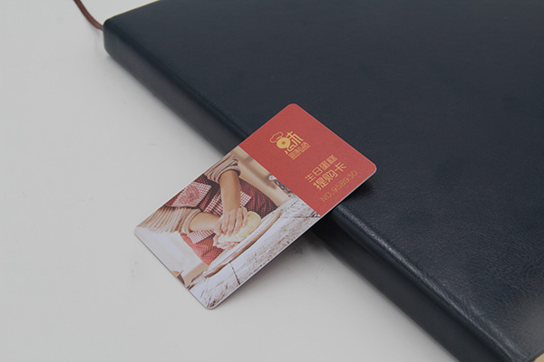 鑰匙扣卡是否可以做成IC ID復(fù)合卡，可以的話有哪些樣式？