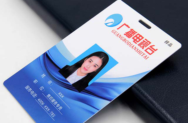 會員卡太多沒地方放？廢物利用做出實用卡包